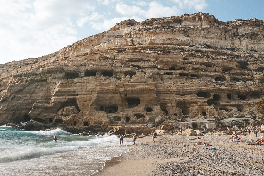 Kreta Sehenswürdigkeiten: Matala Beach